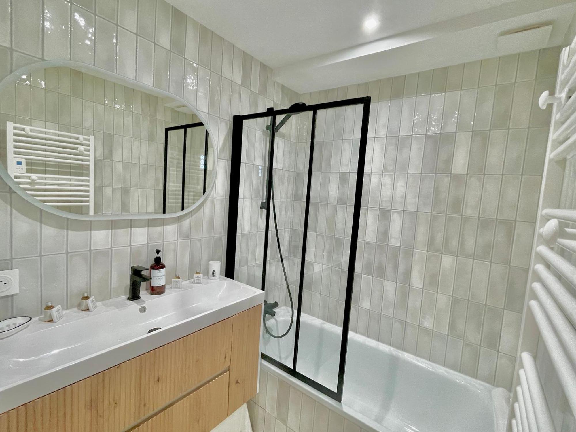 Splendide Appartement De Charme Avec Patio, Parking Et Plage A 3 Minutes Μπιαρίτζ Εξωτερικό φωτογραφία