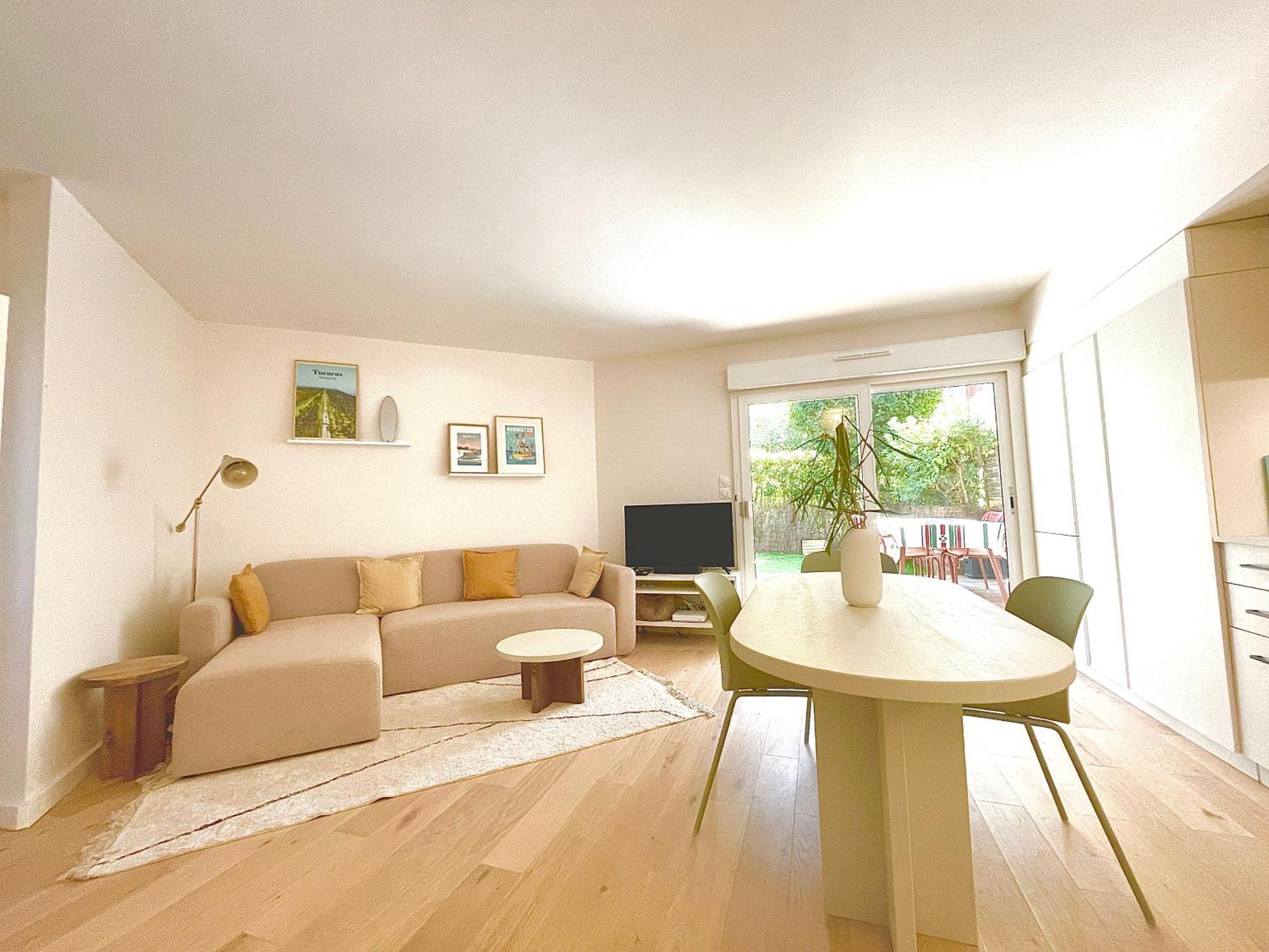 Splendide Appartement De Charme Avec Patio, Parking Et Plage A 3 Minutes Μπιαρίτζ Εξωτερικό φωτογραφία
